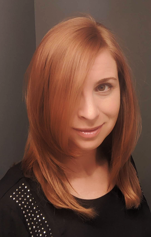 Hairspray Blowout hairstyle